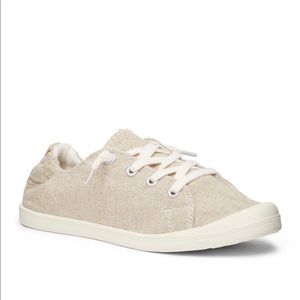 ✨Madden Girl Barby Slip On Sneakers